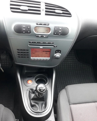 Seat Leon cena 14800 przebieg: 286200, rok produkcji 2007 z Płock małe 172